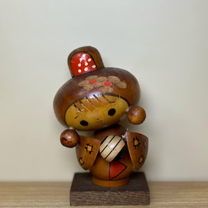 Kokeshi Doll, Vintage Japanese Creative doll Girl (13cm.)