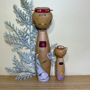 Kokeshi Doll(Set of 2), Vintage Japanese Creative doll (18.4cm./9.2cm.)