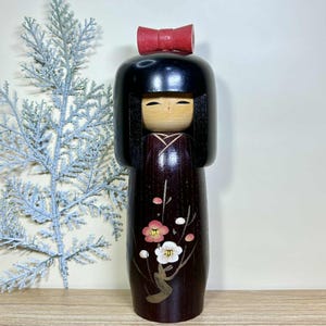 Kokeshi Doll, Vintage Japanese Creative doll &quot;Hana Girl&quot; (21.5cm.)