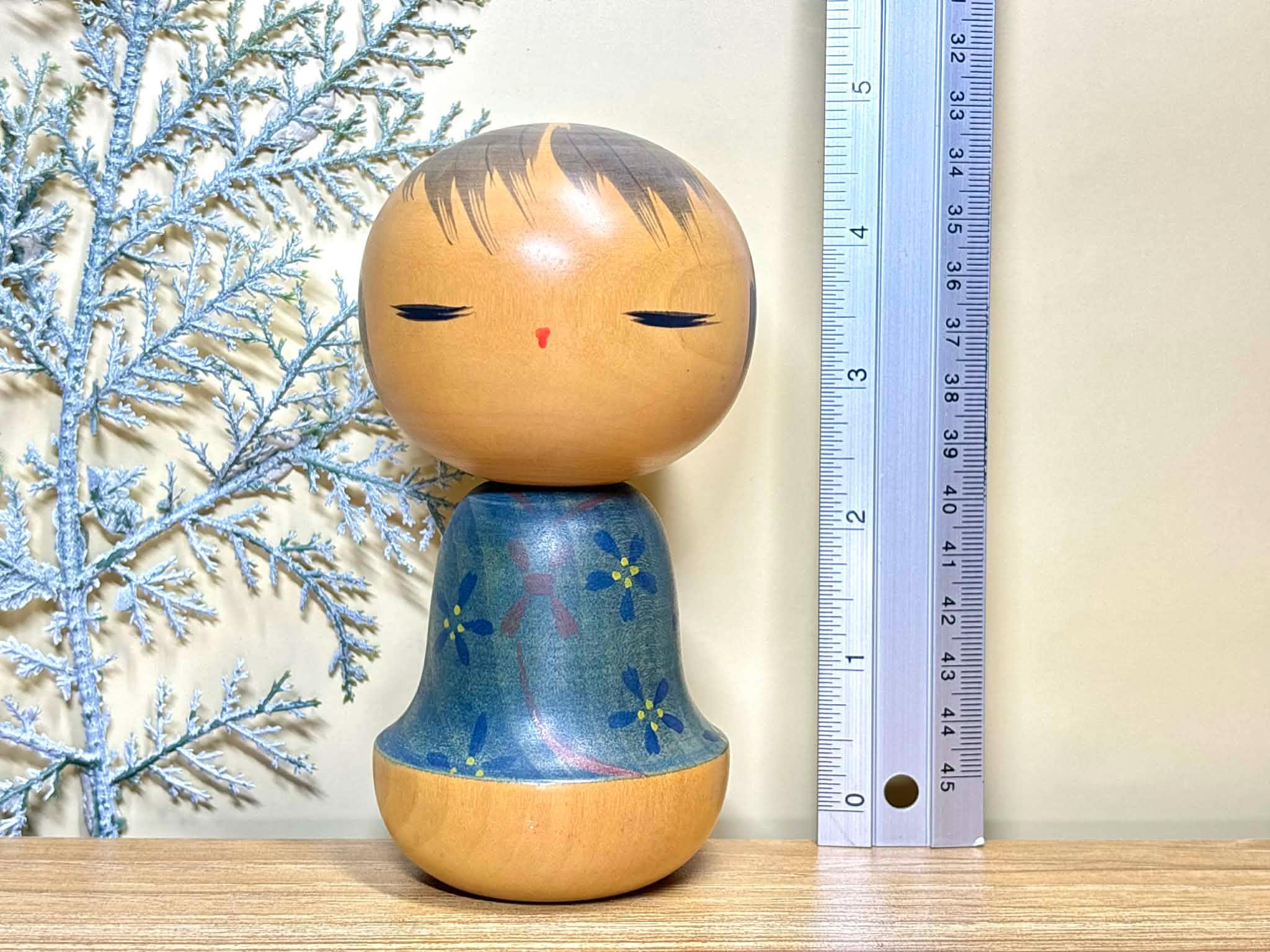 珍しいこけし、辻田良三作のヴィンテージ日本の創作人形（13cm