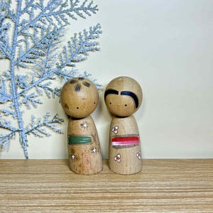 Pair Kokeshi Doll, Vintage Japanese Creative doll &quot;Nasu Onsen&quot; (9cm./9cm.)