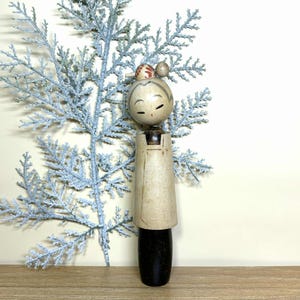 Kokeshi Doll, Vintage Japanese Creative doll "Jouhin" (15cm.)