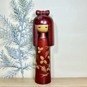 Kokeshi Doll, Vintage Japanese Creative doll by Miyashita Hajime  (19.5cm.)