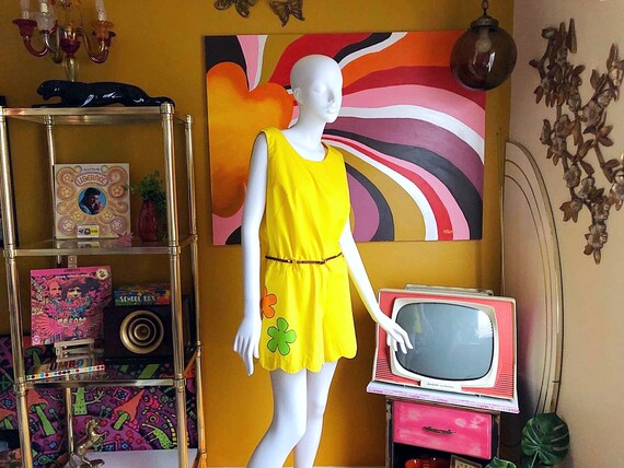 Sz M 60s Romper Flower Power Accent  Yellow Jumps… - image 4