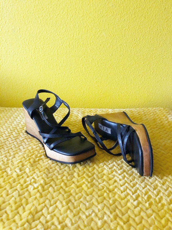 Sz. 6.5 90s does 60s Platform Chunky Heel Strappy