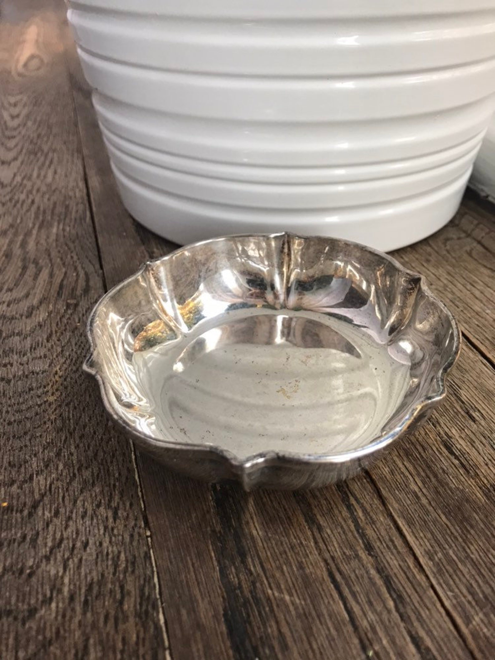 Vintage Silver Plated Round Jewelry Plate with details. Ring Etsy