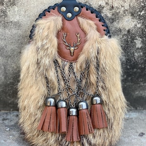 Men&#39;s Scottish Fox Fur Full Dress Sporran Five Tassels Brown Leather Sporran Stag Head Badge Kilt Sporran With Chain Belt