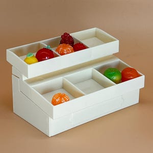 Miniaturowe półki na żywność, Małe półki na owoce, Miniaturowe stoisko z warzywami, Stoisko z regałem wystawowym, Dekoracja domku dla lalek, Miniaturowy domek