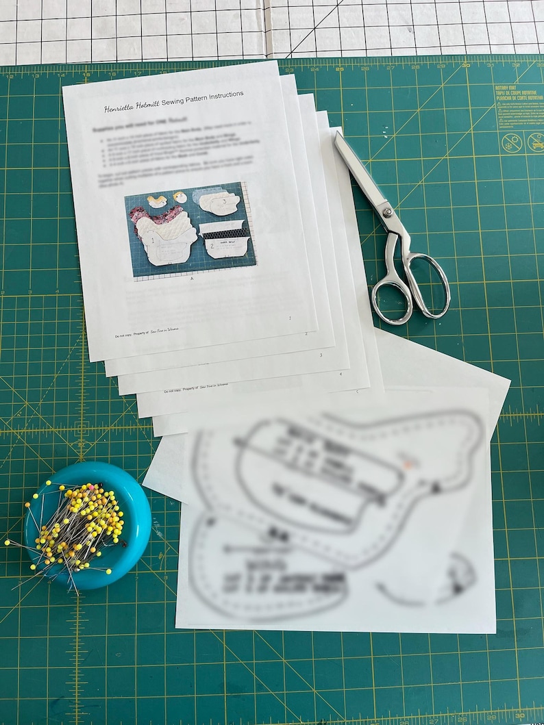 The Original Henrietta Chicken Oven Mitt PDF Sewing Pattern - Beginner Scrap Fabric Quilted Hot Mitt with Video Tutorial image 2