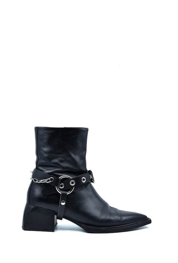 Black Leather Boot Harness