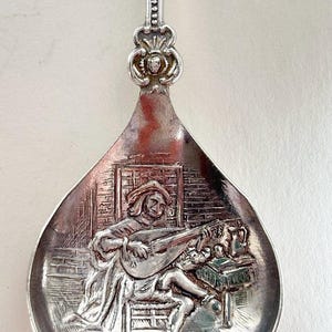 Vintage Dutch Silver-Plated Spoon | Zilverstad Pleet | “de Zonnebloem” | Musician Scene | 12 cm | Holland Souvenir