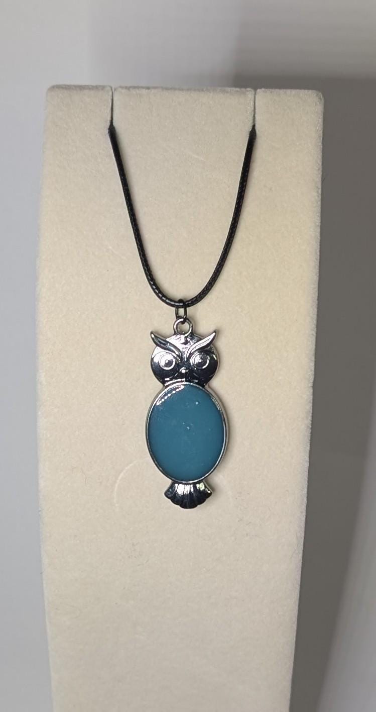 Teal blue owl pendant