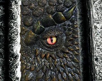 3D Printed Dragon Eye Book: Mythical Bookshelf Decor