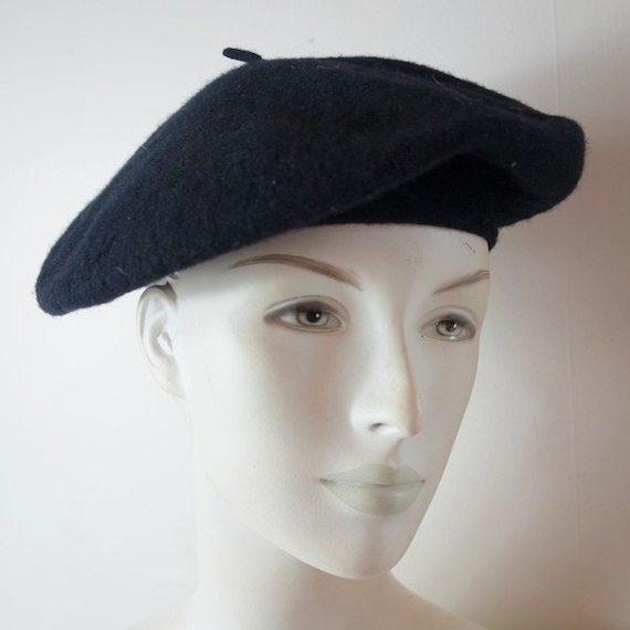 Vintage ARLIN Classic French Black Wool Beret Hat - image 1