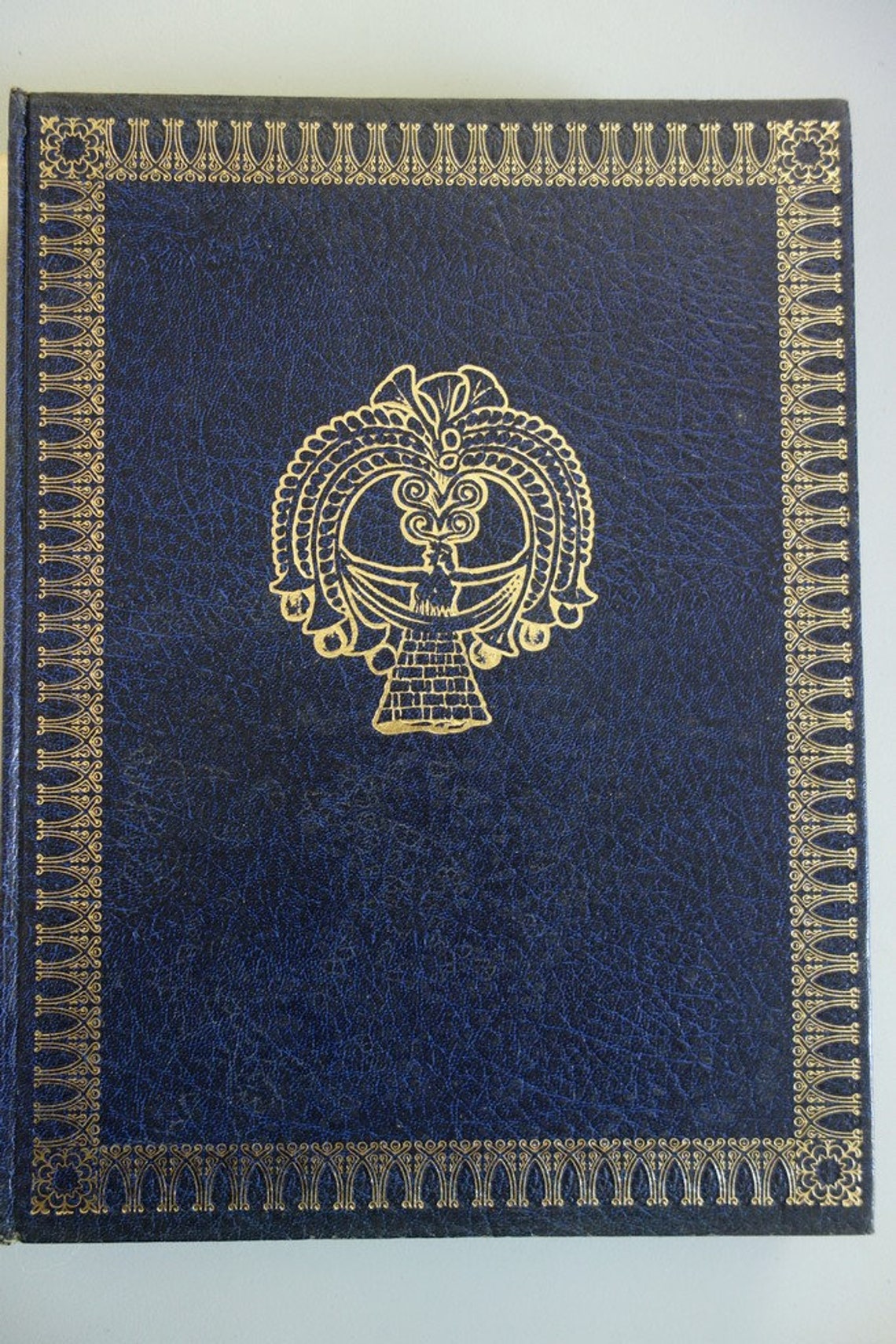 Stunning Vintage Italian Coffee Table Book on the History of Etsy