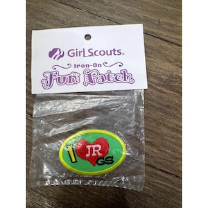 Vintage Girl Scouts NOS I Love JR GS Iron-On Fun Patch Sealed Collectible