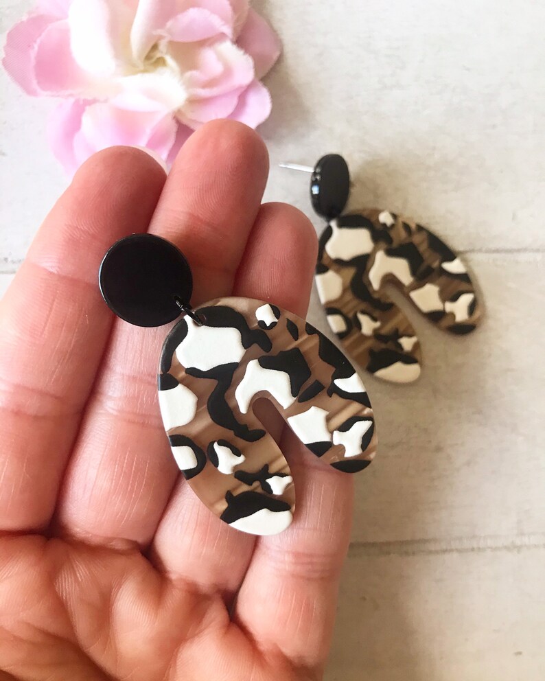 Black White Leopard U Shaped Earrings, U Shape Earrings, Monochrome Earrings, Black and White Pattern Earrings image 2