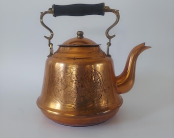 Vintage Chinese Copper Teapot 1970s Etched Brass Tea Kettle Boho Kitchen Decor Republic of China Asian Metalware Decorative Display Piece