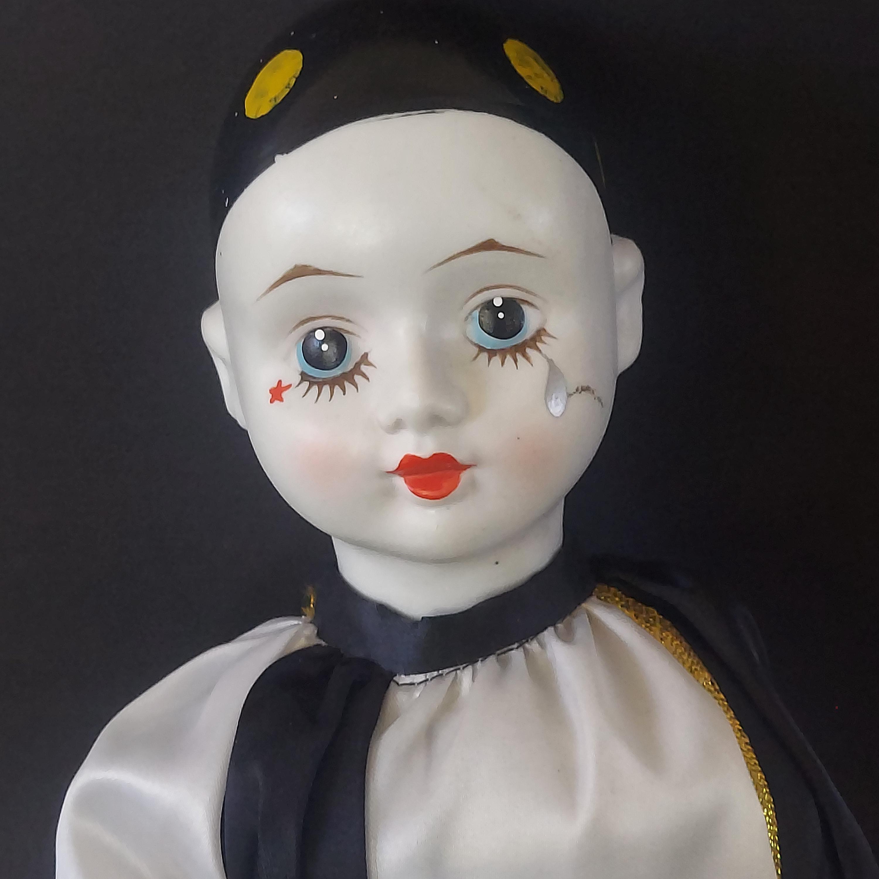 Vintage porcelain pierrot - Etsy 日本