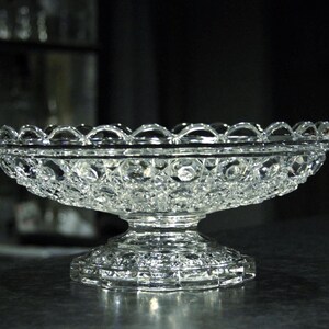 Lot de 2 corbeilles à fruits, en céramique barbotine torsadée, motifs fleurs Blanc/Rose/Vert
