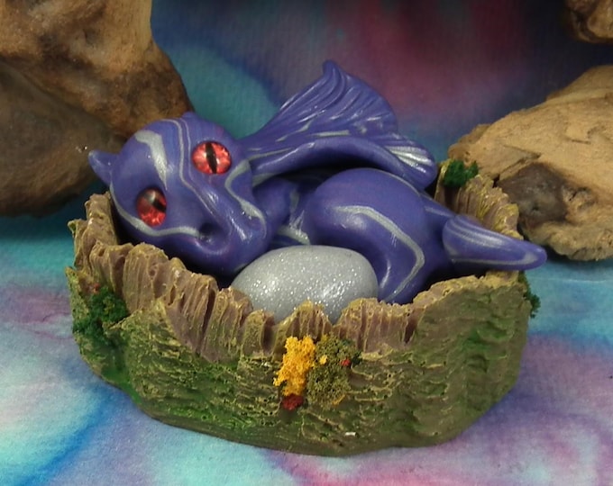 Dragon 'Gwendoe' 3" in nest with egg OOAK Sculpt by Sculpture Artist Ann Galvin