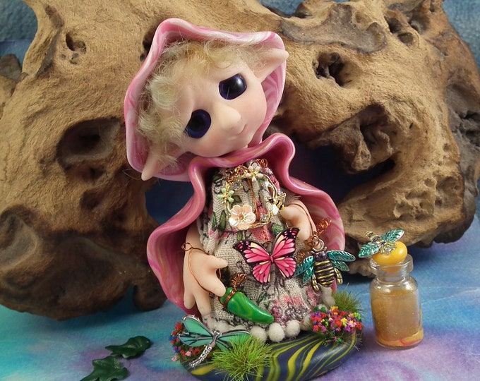 Pollinator Elfling 'Agatha Fluke' 4" Art Doll OOAK Sculpt by Artist Ann Galvin Honey Gnome