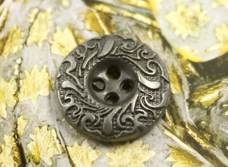 0.63 inch 10 pcs 4 Holes Metal Buttons Cirrus Circle Metal Buttons Gunmetal Color