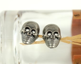 Metal Buttons - Skull Metal Buttons , Gray Silver Color , 2 Holes , 0.51 inch , 10 pcs