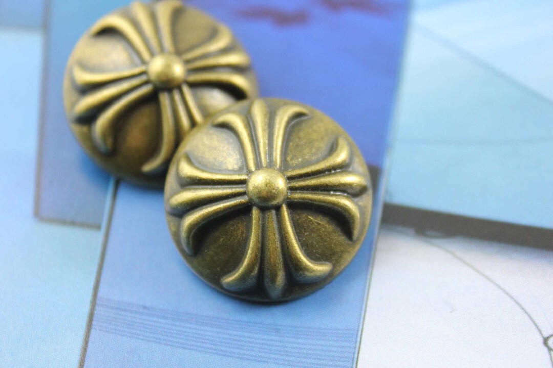 Metal Buttons Baroque Cross Metal Buttons , Antique Brass Color , Domed ...