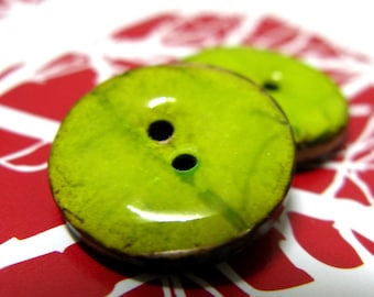 10 Pieces Of Wasabi Color Enamel Buttons With Coconut Base. 0.71 inch
