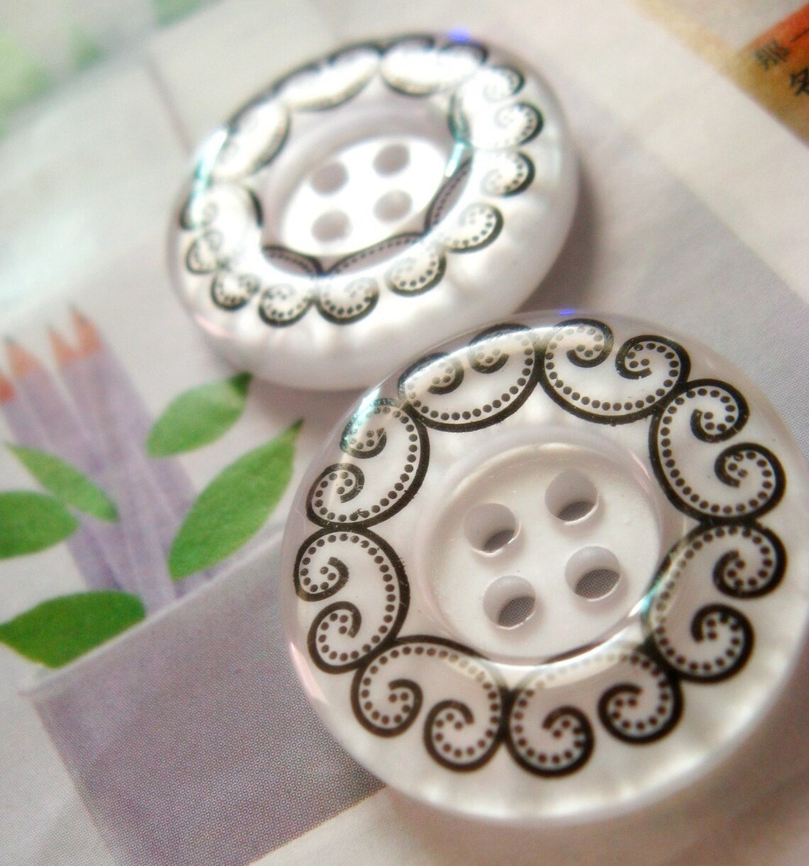 Translucent Plastic Buttons - Lot 10 Pieces of White Translucent ...