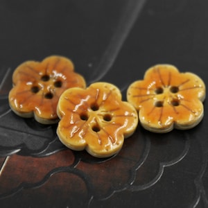 10 Pieces Of Translucent Orange Enamel Sakura Buttons With Coconut Base. 0.63 inch