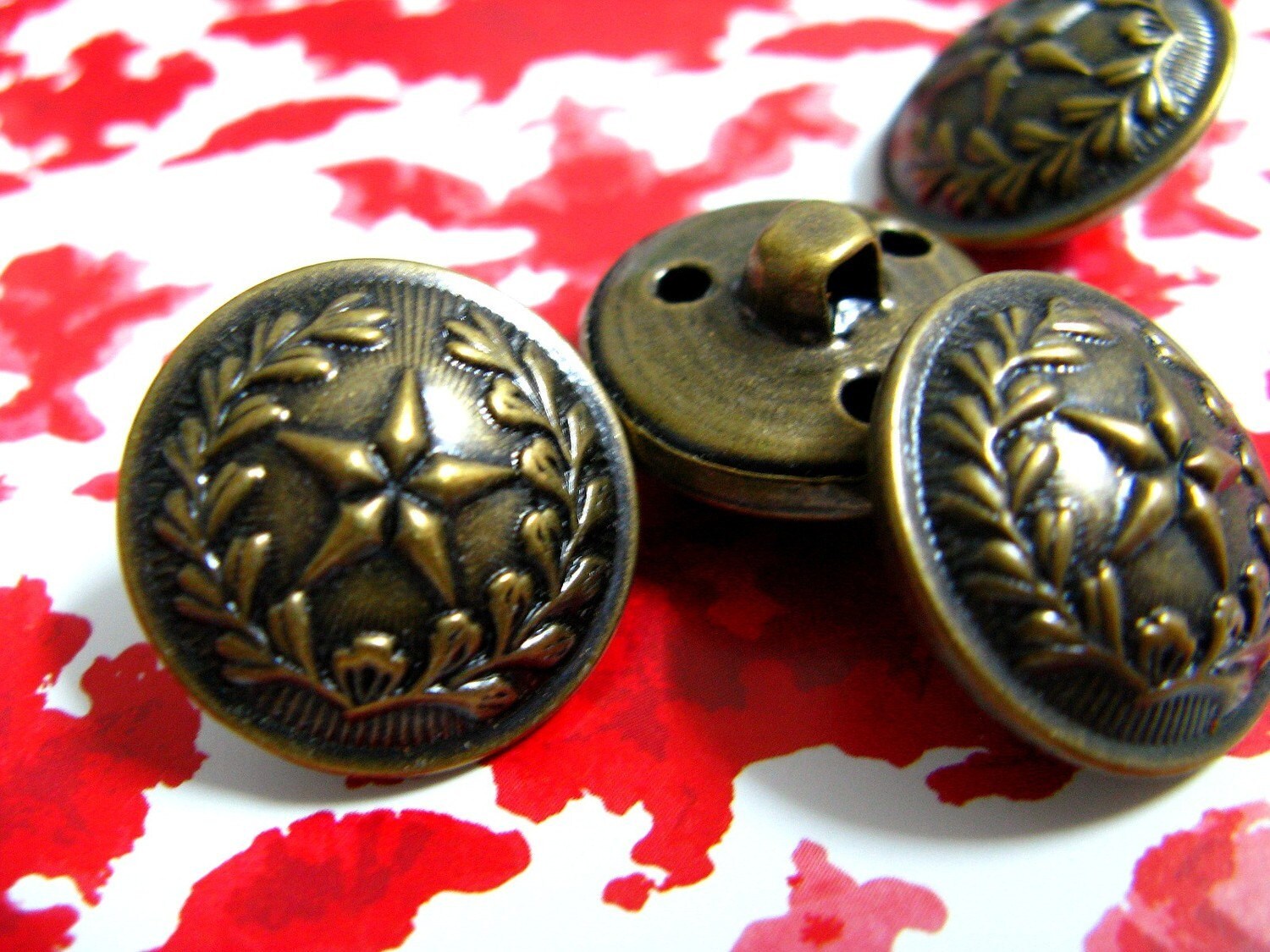 Metal Buttons - Star and Straw Metal Buttons , Antique Brass Color ...