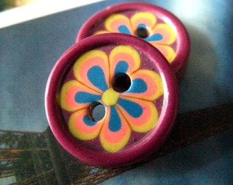 Lovable Bordeaux Violet Plastic Buttons with Rainbow Flower Pattern (10 in a set)