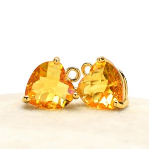 2 Heart Yellow Quartz Crystal Glass Pendant, 12mm, Gold Plated over Brass Prong Setting. [H0250315]