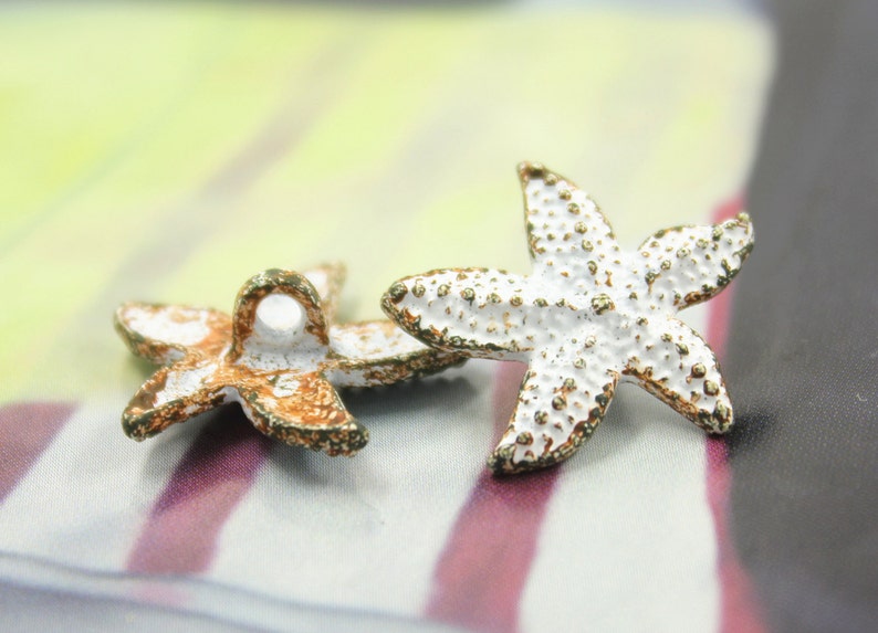 Metal Buttons Seastar White Rust Shank Metal Buttons. 0.75 inch , 6 pcs image 2