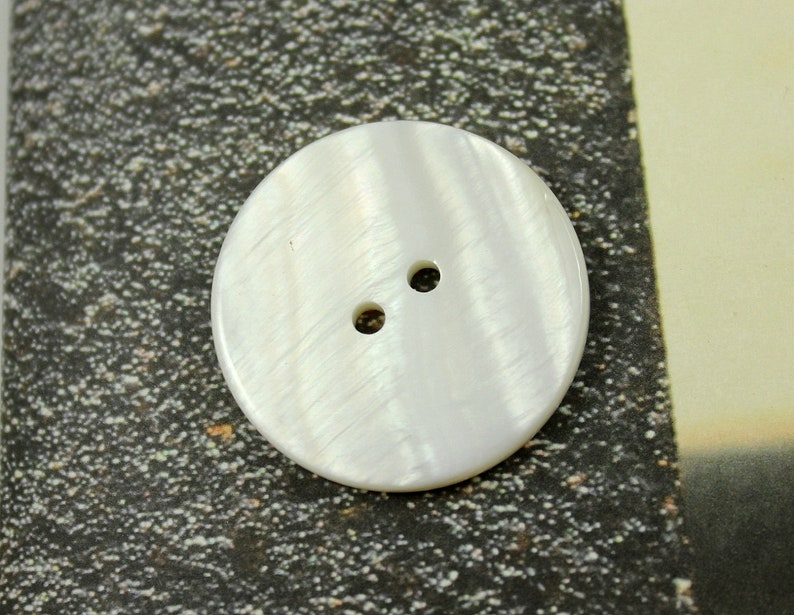Shell Buttons 6 Pieces of Rich Luster White Shell Buttons, Beautiful Random Texture , 1 inch image 5