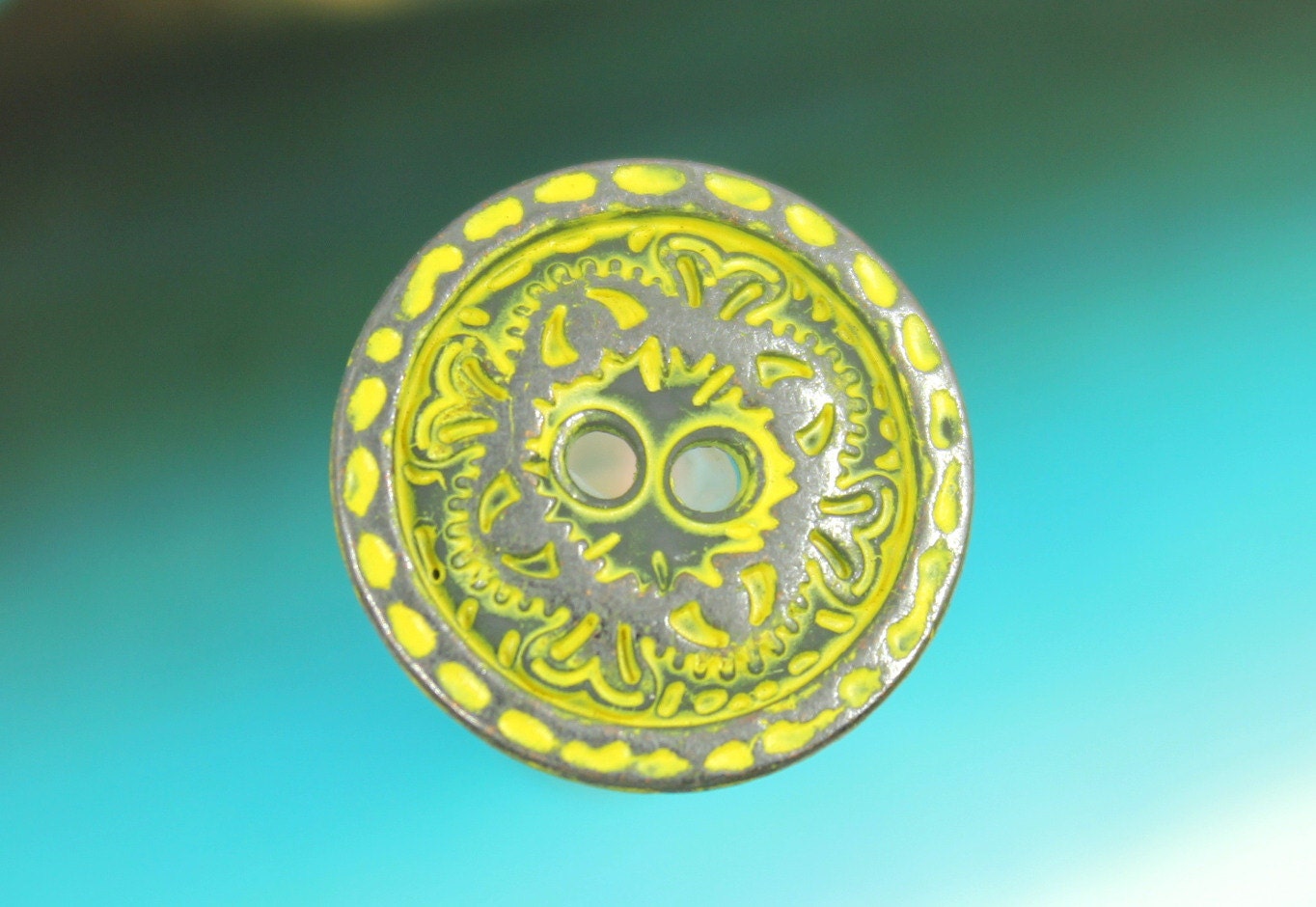 Metal Buttons - Flower Engraving Metal Buttons , Chartreuse Color, 2 ...