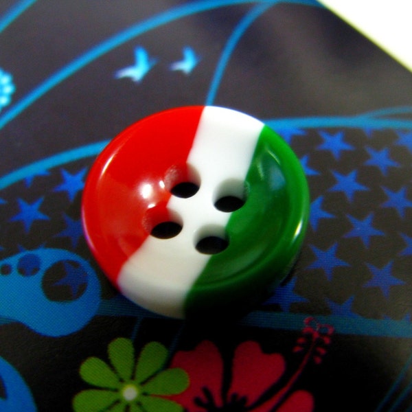 10 Pieces of 11mm(0.43 inch) Italy Flag Color 4 Holes Plastic Buttons.