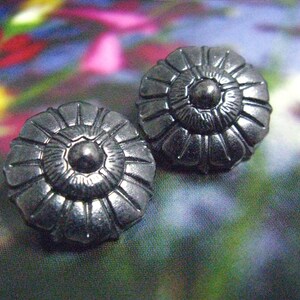 Metal Buttons Octagon Flower Metal Buttons , Shiny Gunmetal Color , Shank , 0.79 inch , 10 pcs image 4