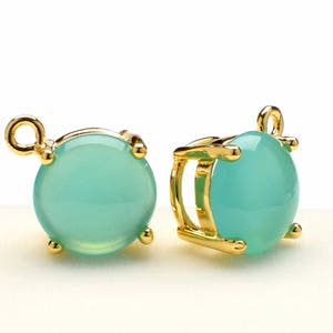 2 Round Smooth Mint Turquoise Crystal Glass Pendant, 12mm, Gold Plated over Brass Prong Setting. [R0070373]