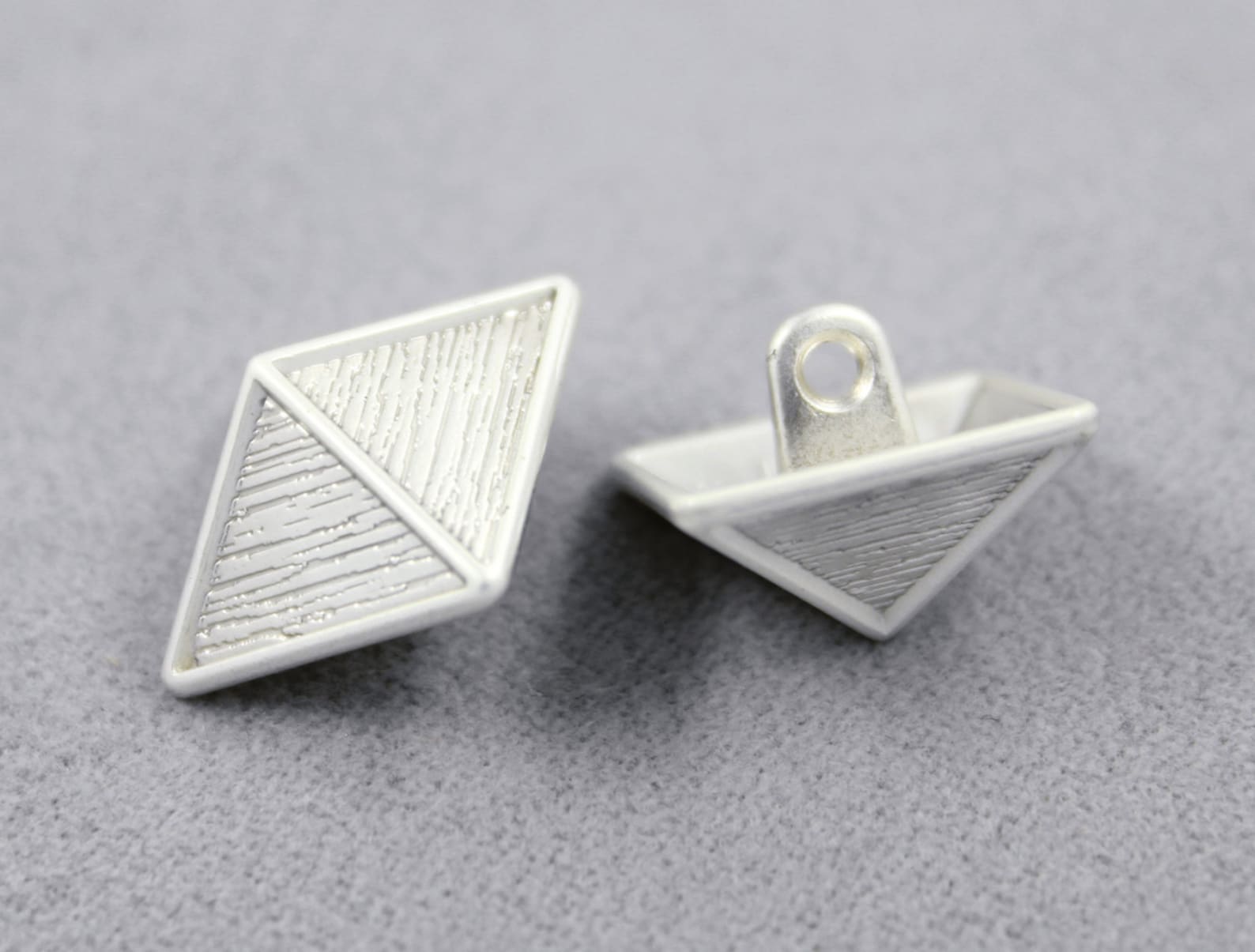 Metal Buttons - Square Cone Metal Buttons , Matte Silver Color , Shank ...