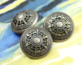 Metal Buttons - Medieval Filigree Metal Buttons , Gray Silver Color , Domed , Openwork , Shank , 0.87 inch , 10 pcs