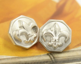 Metal Buttons - Fleur-De-Lis Metal Buttons , Silver Color , Octagon, Shank , 0.47 inch , 10 pcs