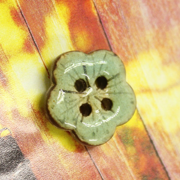 10 Pieces Of Translucent Light Teal Green Enamel Sakura Buttons With Coconut Base. 0.63 inch