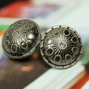 Metal Buttons - Floral Caving Metal Buttons , Shiny Gunmetal Color , Domed , Crystal on top , Shank , 0.67 inch , 10 pcs
