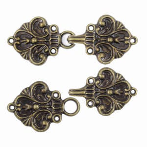 Cloak Clasp Fasteners - Stunning Antique Brass Baroque Fleur-de-lis Swirl Cloak Clasp Fasteners. 2 Pairs.