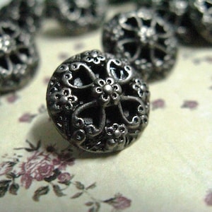 Metal Buttons - Hearts Flower Metal Buttons , Gray Silver Color , Shank , 0.47 inch , 10 pcs