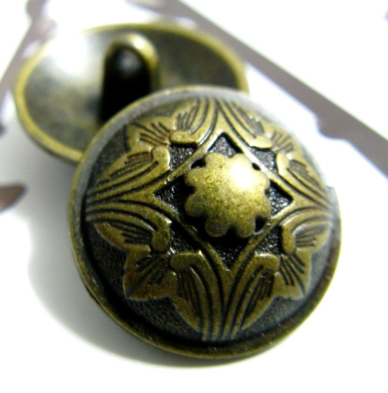 Metal Buttons Damascus Flower Metal Buttons , Antique Brass Color , Shank , 0.83 inch , 10 pcs image 3