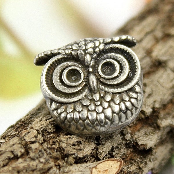 Metal Buttons - Owl Antique Silver Shank Metal Buttons. 0.63 inch , 6 pcs